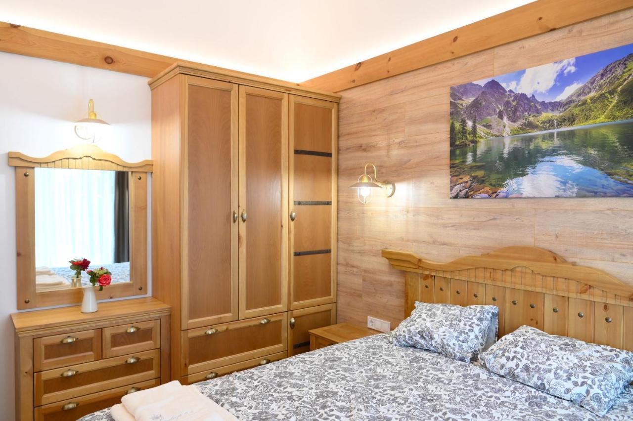 Villa Raphael Near The Pirin Golf Resort 반스코 외부 사진
