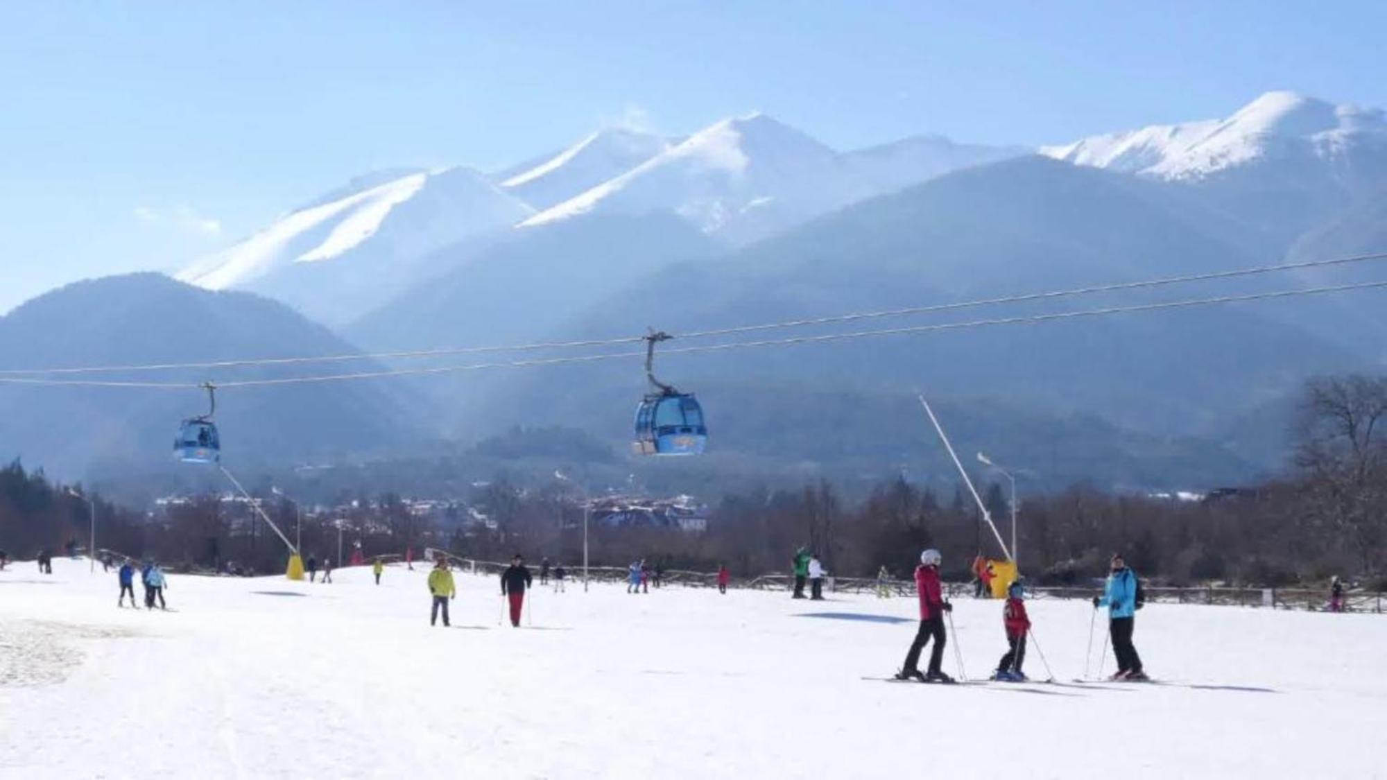 Villa Raphael Near The Pirin Golf Resort 반스코 외부 사진